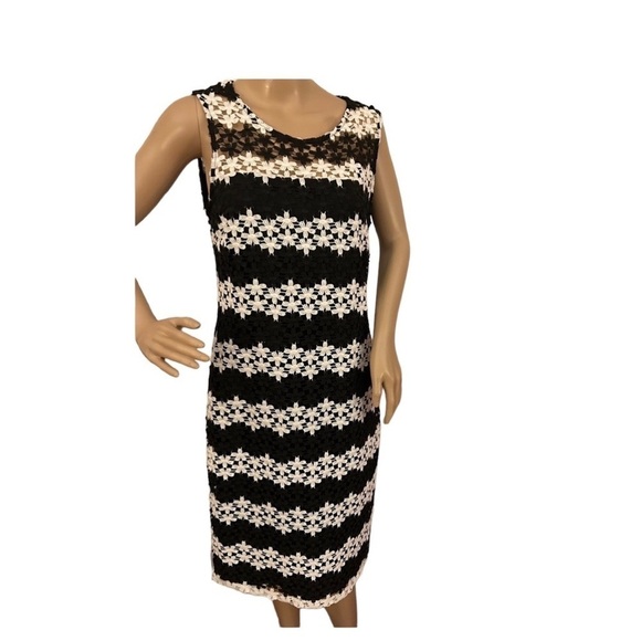 FRANK LYMAN crochet floral dress,some sheer parts, bodycon,colorblock, NWT,245$ - Picture 3 of 16